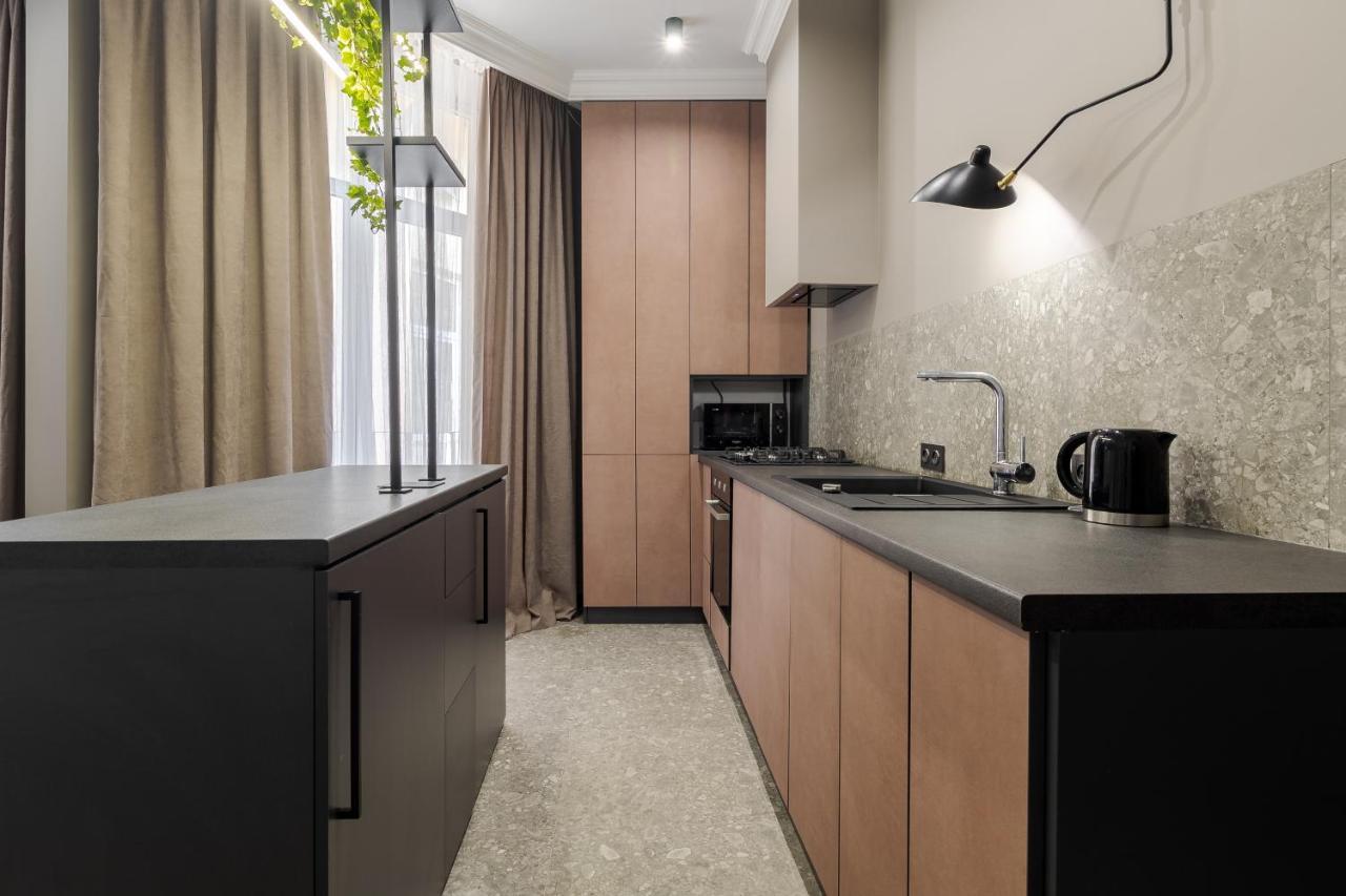 Modern Apartment Львів Екстер'єр фото